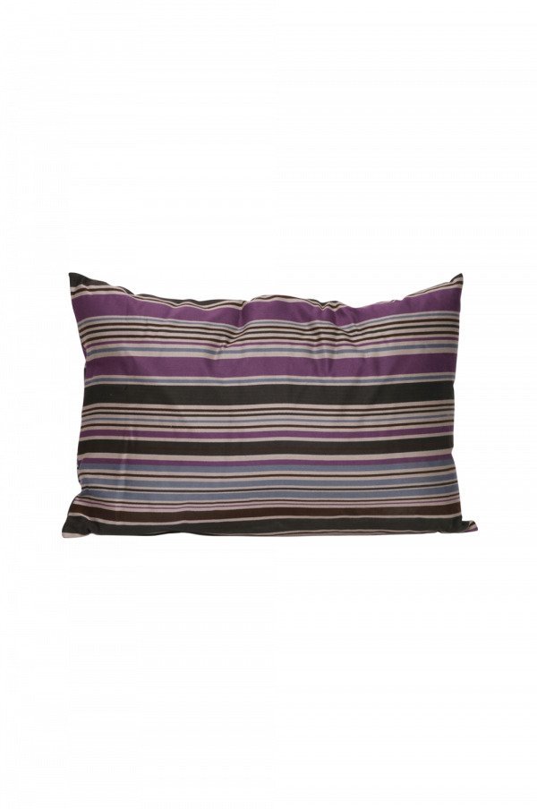 Hillerstorp Koristetyyny Liila 40x60 Cm